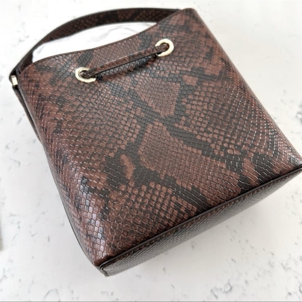 Michael Kors Suri Mini Bag Brown Snake Print NWT - Picture 6 of 10